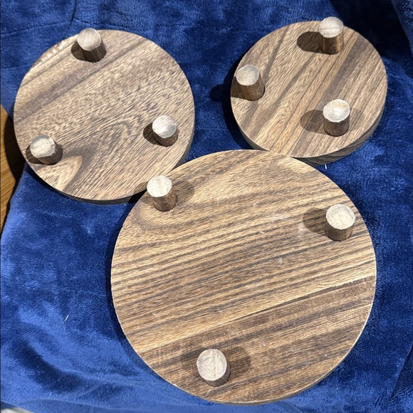 Wooden 3-Tier Round Display Stand - Picture 4 of 4